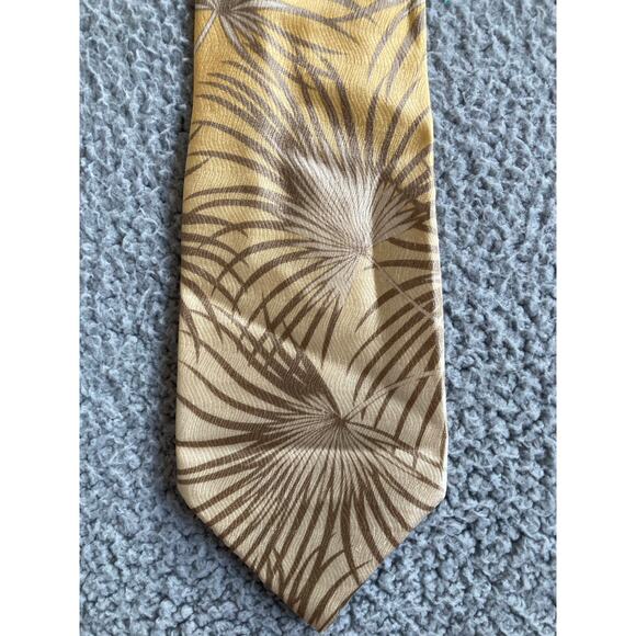 Tommy Bahama Tie Silk Hawaiian Floral Tropical Wide Yellow Gold Retro 58" x 4" - Picture 2 of 11